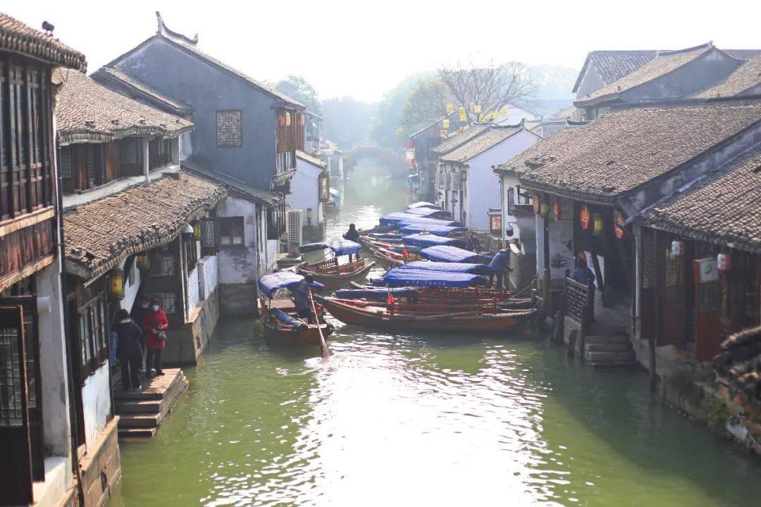 国外火遍全网的“油炸空气”,一盘就要300块钱,想来吃一盘吗